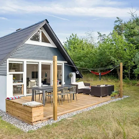 Semesterbostad Cozy Near Close To Beaches, Nature And Charm
