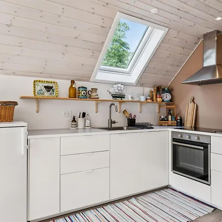 Semesterbostad Cozy Near Close To Beaches, Nature And Charm *