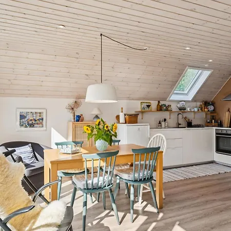 Cozy Near Close To Beaches, Nature And Charm